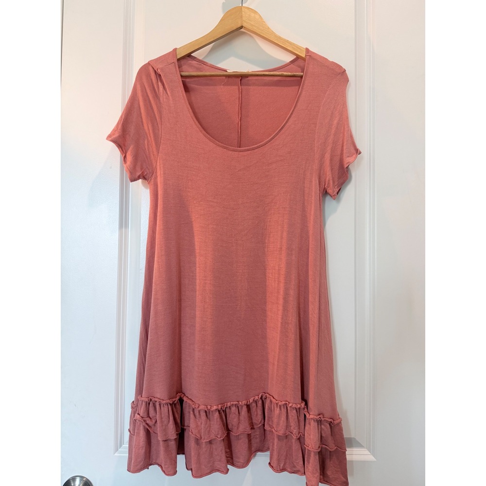 Easel Los Angeles Ruffle Hem Tunic Top Pink Short Sleeve Scoop Neck Mini Dress